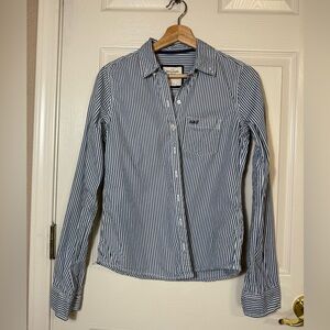 Abercrombie & Fitch Blue and White Striped Button Down Shirt